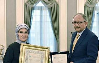 Emine Erdoğan, "Sıfır Atık" projesine...