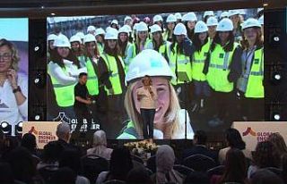 Farklı coğrafyalardan mühendis kızlar İstanbul’da...