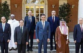 İspanya Başbakanı Sanchez, Gazze Temas Grubu’nu...