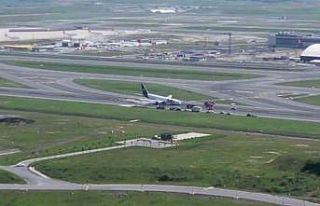 İstanbul Havalimanı’nda gövdesi üzerine inen...