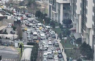 İstanbul’da taşıt yoğunluğu dikkat çekiyor,...