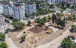 Kepez Belediyesi’nden çocuklara yeni parklar