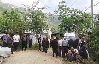 Osmaniye’de facia bir ev ve çevresinde silahla...