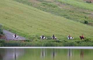 Tarihi İpekyolu’nda nefes kesen yarış