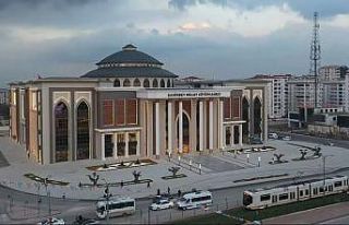 Türkiye’nin en büyük ikinci kütüphanesi Gaziantep’te...