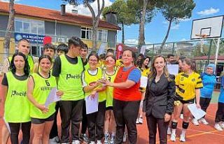 Ula’da gençler spor ve sanata doyuyor