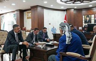 Vali Çelik, şehit yakınlarını ağırladı