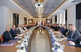 Vali Köşger: “Bağımlılığa feda edilecek tek...