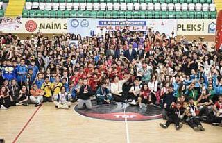 Yıldırım’da Okul Sporları İlçe Şenlikleri...
