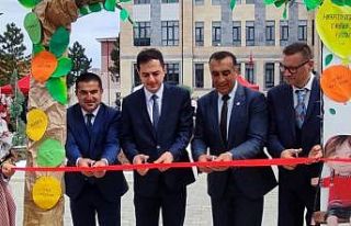 Altıntaş’ta "Kadın Emeği" temalı...