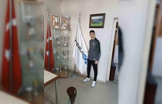 Başkent EDAŞ Spor Kulübü Türk futboluna oyuncu...