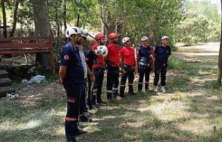 Bingöl’de itfaiye ekiplerine dağcılık eğitimi...