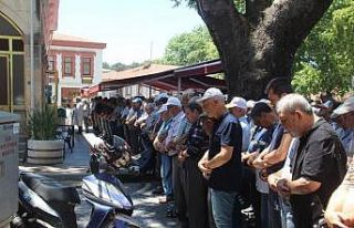 Boğularak hayatını kaybeden genç son yolculuğuna...