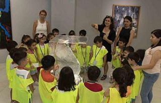 Çocuklar, hayal dünyalarını kağıda döktü