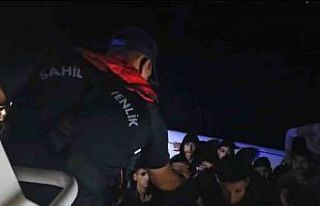 Datça’da 25 düzensiz göçmen kurtarıldı