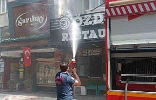 Lokantadaki baca yangını korkuttu