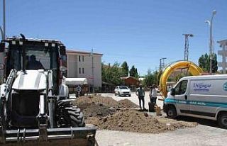 Malazgirt’te doğal gaz çalışmaları devam ediyor