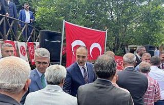 MHP’de bayramlaşma programına yoğun katılım