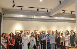 Öğrenciler yıl boyu yapılan eserleri sergide sundu