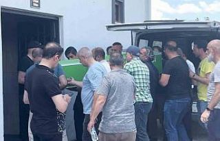 Öldürülen müdür yardımcısının cenazesi ailesine...