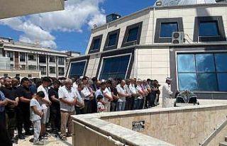 Ormanlık alanda ölü bulunan kadın son yolculuğuna...