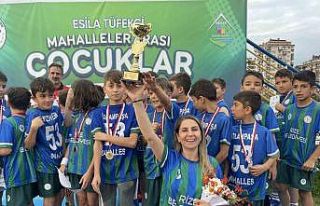 Rize’nin ilk kadın muhtarı, ilk turnuvasında...