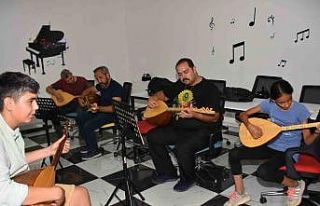 Şehzadeler’de enstrüman kursları başlıyor