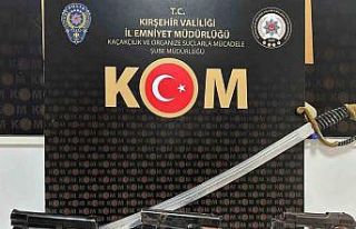 Silah tacirlerine eş zamanlı operasyon: 4 gözaltı