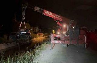 Suluma kanalında boğulmuşlardı, dedesinin aracını...
