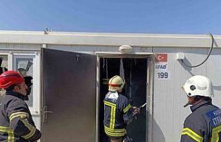 Yanan konteynerde maddi hasar oluştu