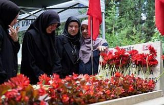 15 Temmuz şehidi, 8’inci yıl dönümünde mezarı...