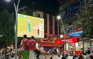 Akyazı milli maç heyecanını dev ekranda izleyecek