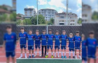 Elazığsporlu futbolcular yürekleri ısıttı