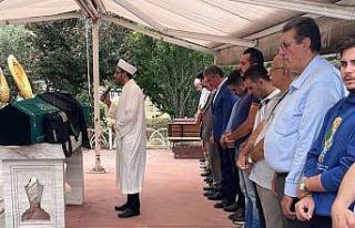 Eski bakanın kardeşi emekli hakim Nedim Adak, son...