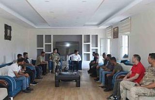 Kaymakam Güzel, güvenlik korucularıyla bir araya...