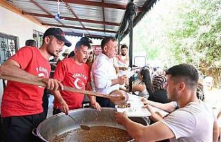 Kepez Belediyesi 1. Geleneksel Vişne Şenliği düzenledi