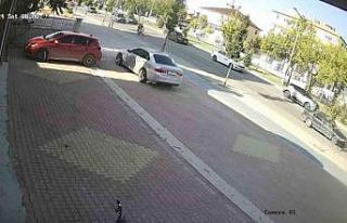 Konya’da motosiklet otomobille çarpıştı: 2 yaralı