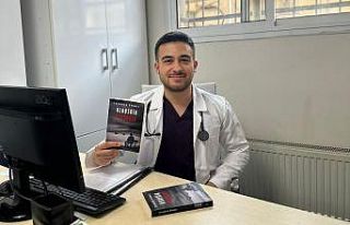 Manisalı doktordan polisiye roman kitabı