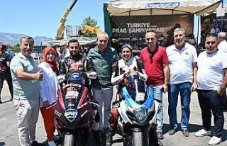 Motodrag yarışlarının startını Başkan Kocagöz...
