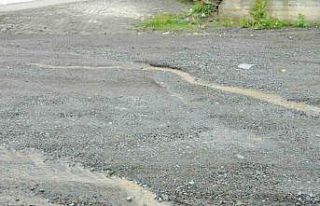 Posof’ta sağanak yağış ve dolu etkili oluyor