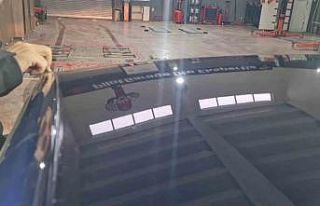 Sıfır aldığı araç eksperde boyalı çıktı