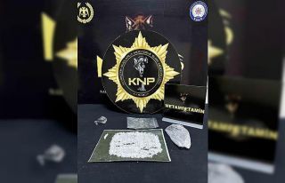 Uyuşturucu alıp araç kullanan sürücüye 33 bin...