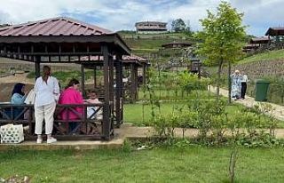 Yağmurdan kaçanlar yükseğe akın etti