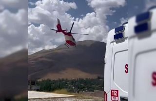Yüksekten düşen bebek için helikopter ambulans...