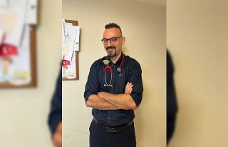 Anne sütü, anne bebek bağının kurulmasında önemli...