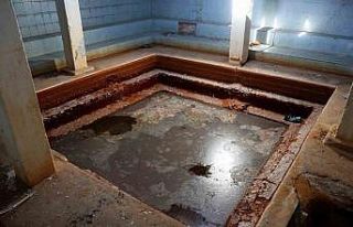 Bozkırın ortasındaki 3 asırlık çermik talan...