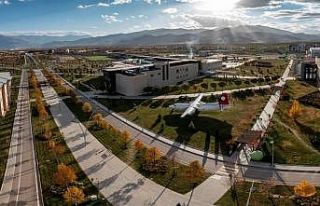 EBYÜ’lü öğrenciler 3 ayrı dalda finale kaldı