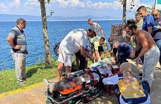 Elektrikli bisiklet denize uçtu: 3 kişi yaralandı