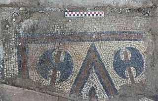 Erken Bizans döneminde kullanılan zemin mozaiğine...