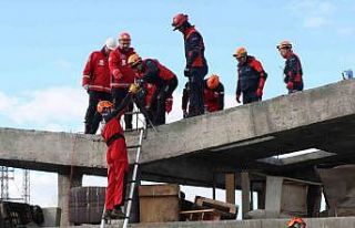 Erzincan’da Bingöl Bölge Düzeyi Deprem Tatbikatının...